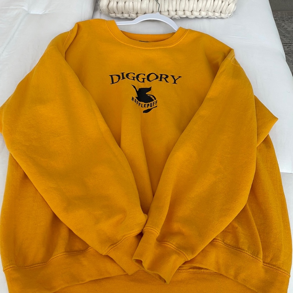 Harry Potter Diggory hufflepuff sweater